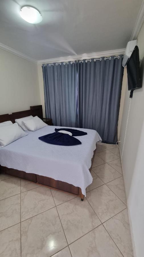 Zenit Hostel Da Cris Cabo Frio Pokoj fotografie